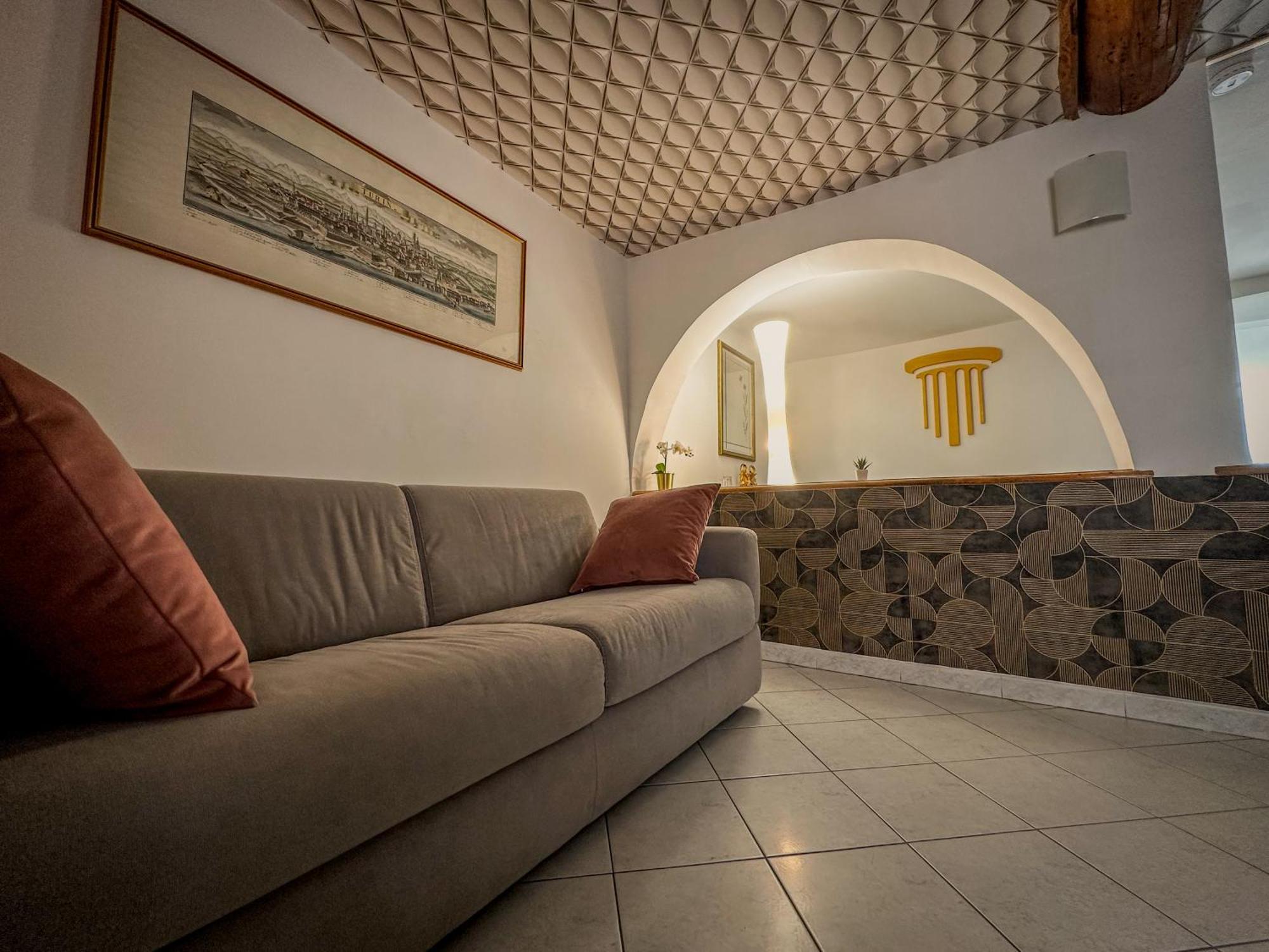 Appartement La Fuga Del Re - Lusso In Piazza Castello *
